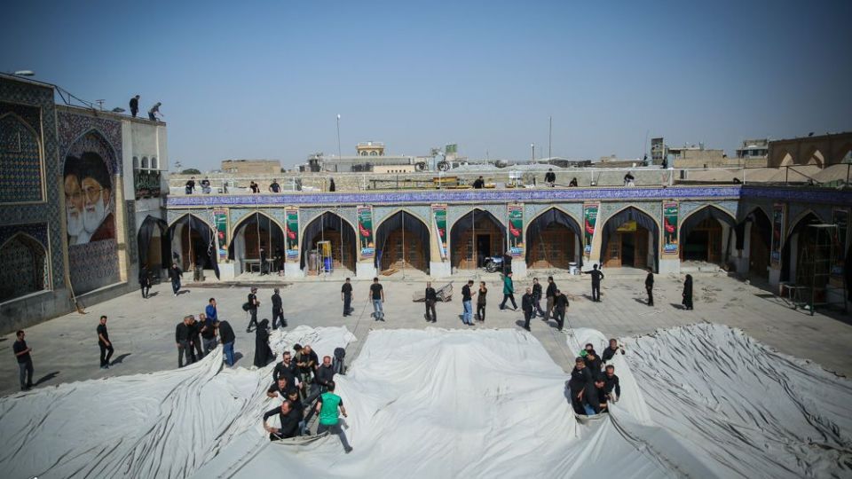 آیین برافراشتن خیمه ی حسینی در امام زاده هارونیه اصفهان