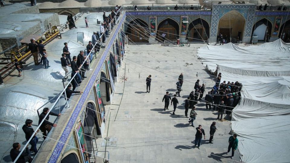 آیین برافراشتن خیمه ی حسینی در امام زاده هارونیه اصفهان