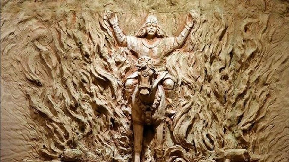 سوگواری ایرانیان ریشه در فرهنگ باستانی ایران دارد سوگواری ایرانیان ریشه در فرهنگ باستانی ایران دارد