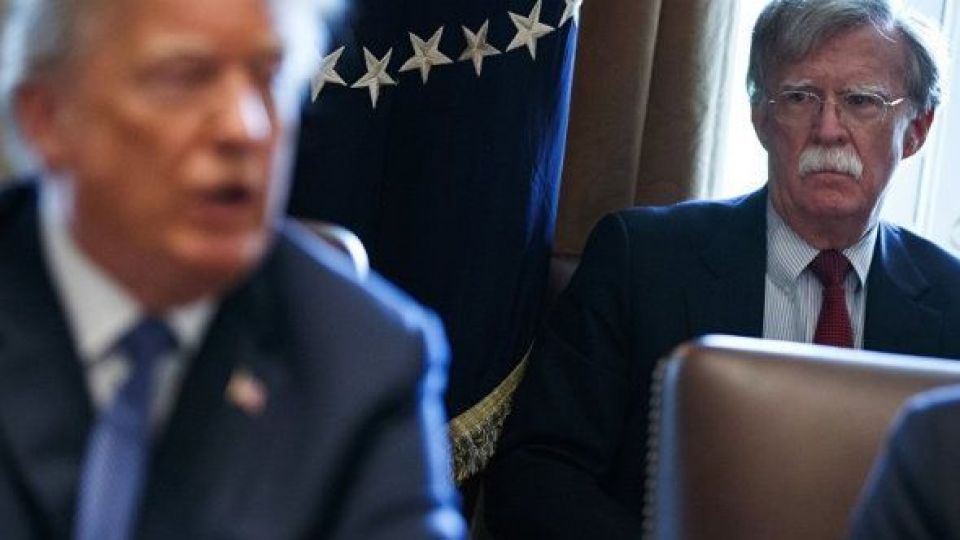 ترامپ به بولتون: اجازه جنگ با ایران را نداری ترامپ به بولتون: اجازه جنگ با ایران را نداری