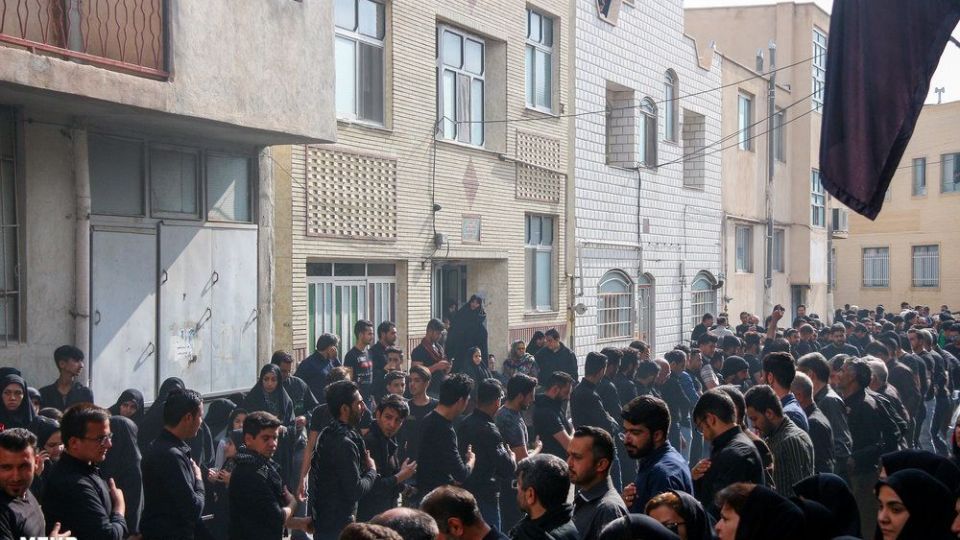 آیین سنتی نخل گردانی ۱۱محرم در شاهرود