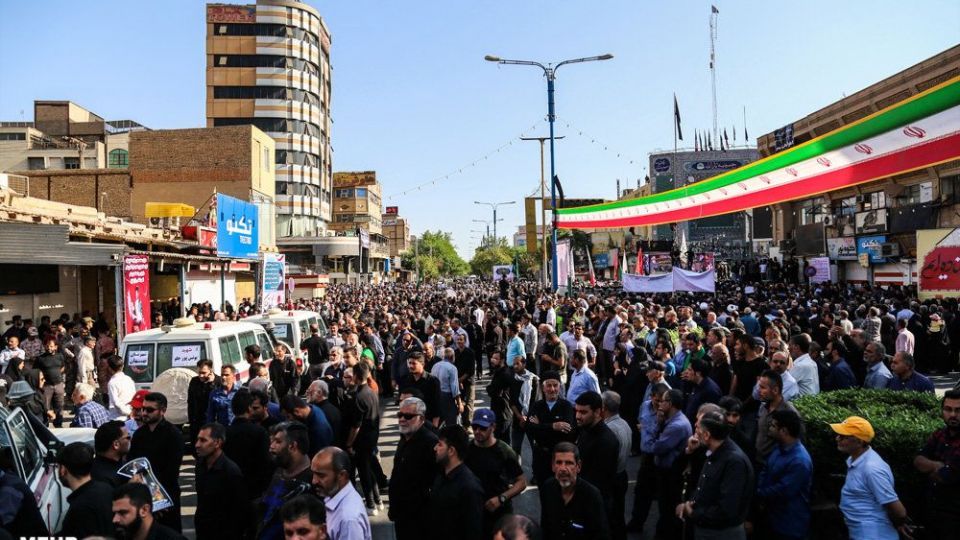 تصاویر تشییع شهدای حادثه تروریستی اهواز