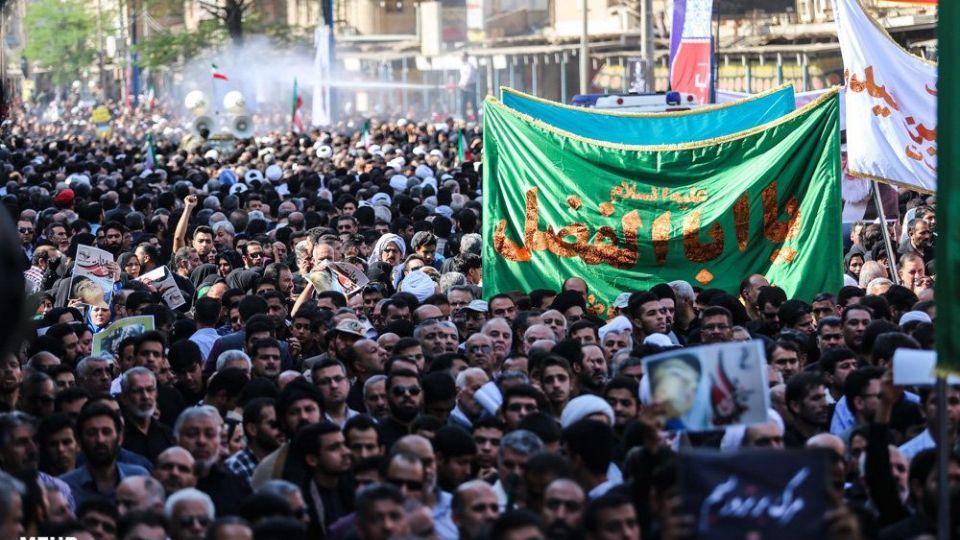 تصاویر تشییع شهدای حادثه تروریستی اهواز