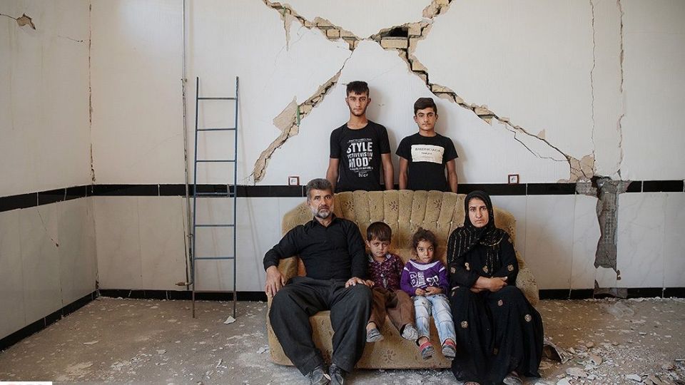 سقفی به نام خانه 