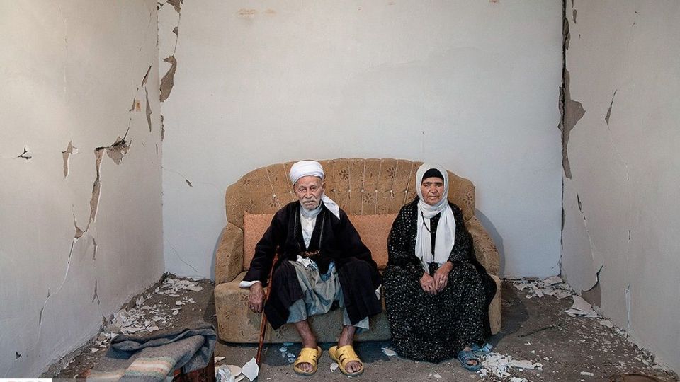 سقفی به نام خانه 