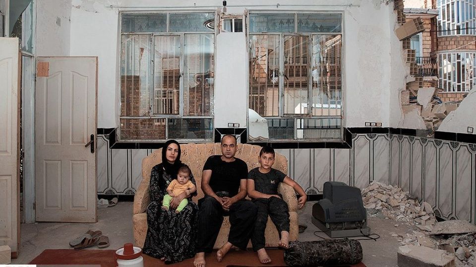 سقفی به نام خانه 