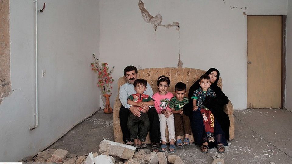 سقفی به نام خانه 