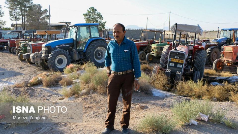 تجمع تعدادی از کشاورزان شرق اصفهان