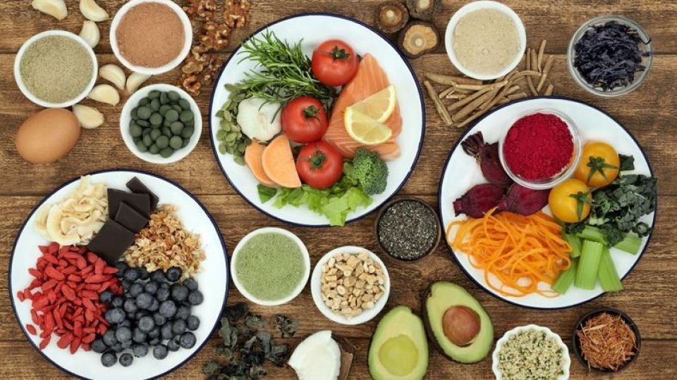 بهترین خوراکیها برای رهایی از افسردگی پاییز بهترین خوراکیها برای رهایی از افسردگی پاییز