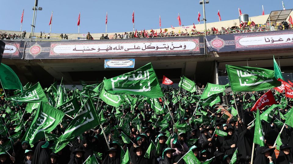 تصاویر/ حضور رهبر معظم انقلاب در همایش «خدمت بسیجیان» در ورزشگاه آزادی