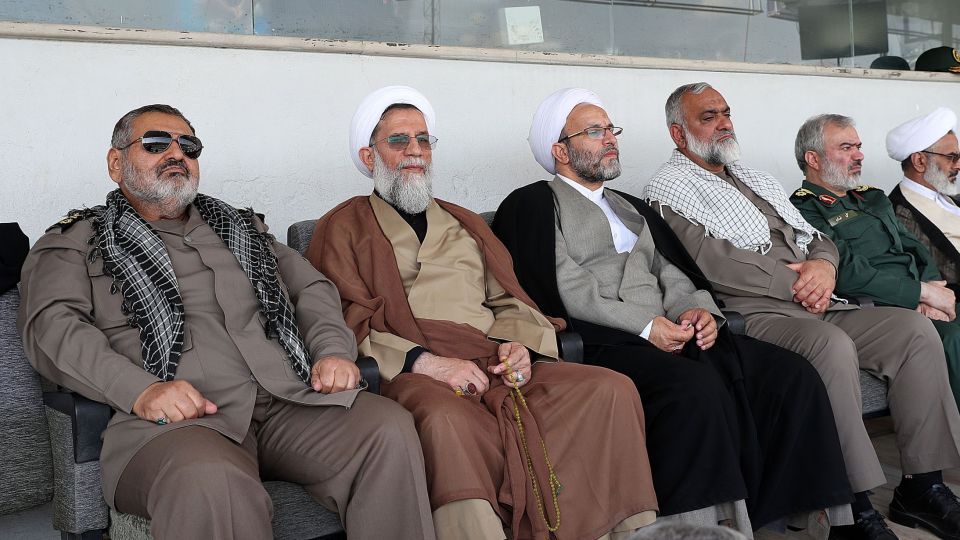 تصاویر/ حضور رهبر معظم انقلاب در همایش «خدمت بسیجیان» در ورزشگاه آزادی