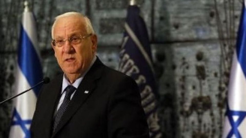 توهین رئیس رژیم صهیونیستی به ایران در حضور مرکل توهین رئیس رژیم صهیونیستی به ایران در حضور مرکل