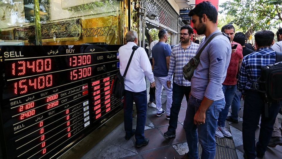 نرخ واقعی دلار چقدر است؟ نرخ واقعی دلار چقدر است؟