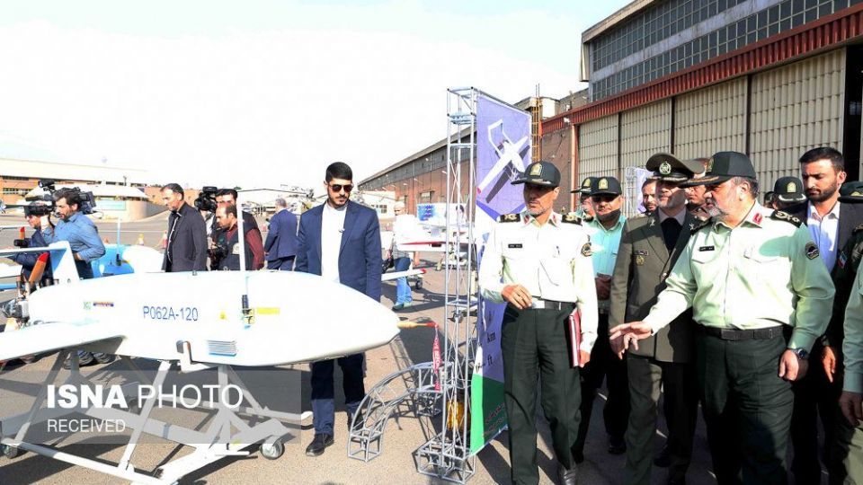  تحویل‌دهی بالگرد و پهباد به ناجا