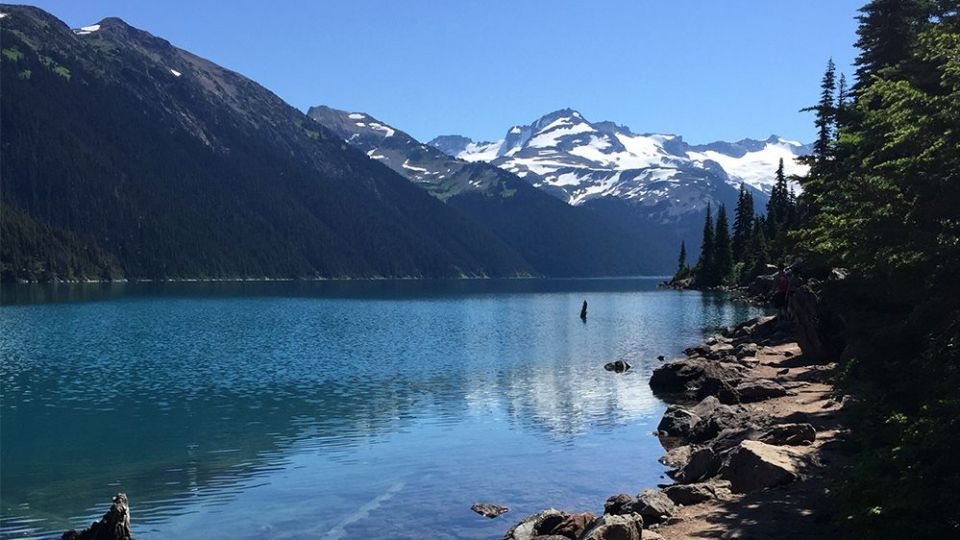 دریاچه زیبای گاریبالدی در کانادا