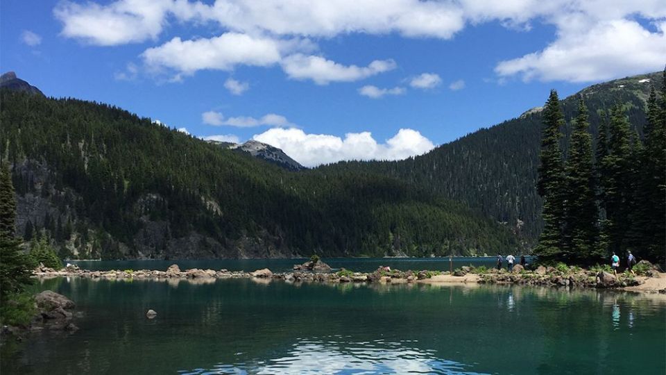 دریاچه زیبای گاریبالدی در کانادا