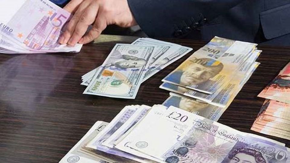 نرخ ارز را این ۴ سایت خارجنشین بالاوپایین میکنند نرخ ارز را این ۴ سایت خارجنشین بالاوپایین میکنند