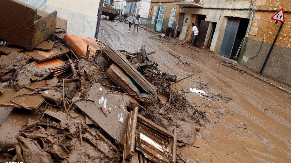 سیل در جزیره مایورکا، اسپانیا