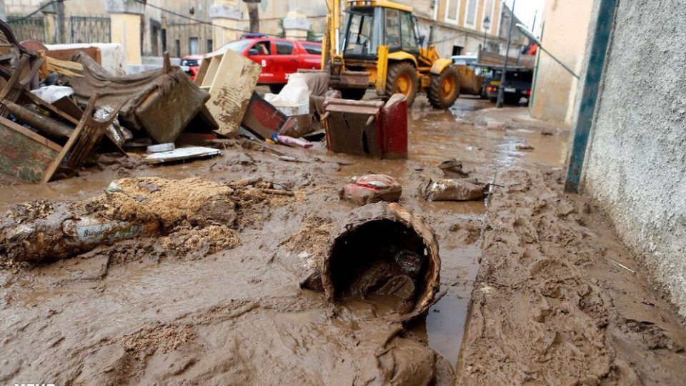 سیل در جزیره مایورکا، اسپانیا