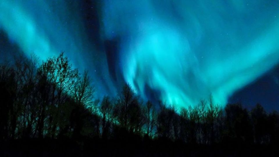 شفق قطبی در مورمانسک روسیه