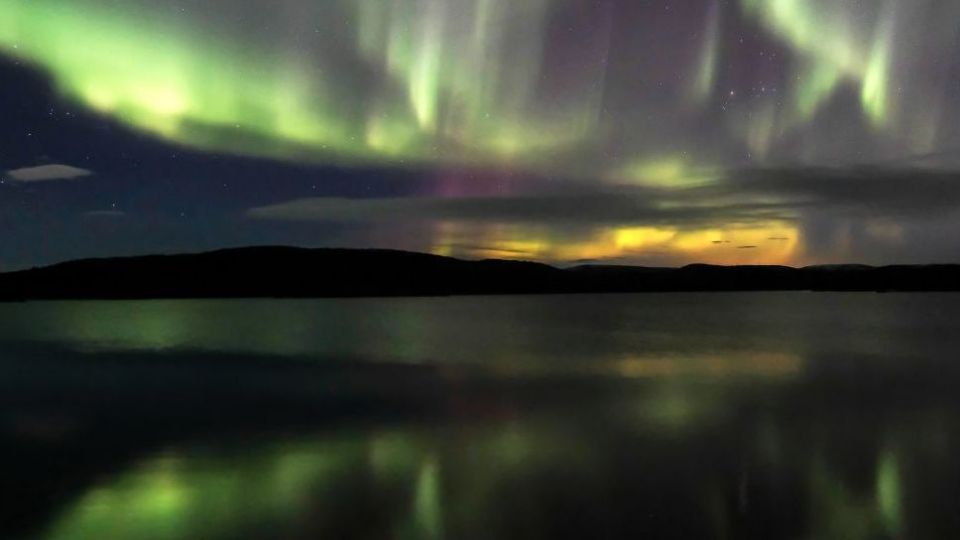 شفق قطبی در مورمانسک روسیه