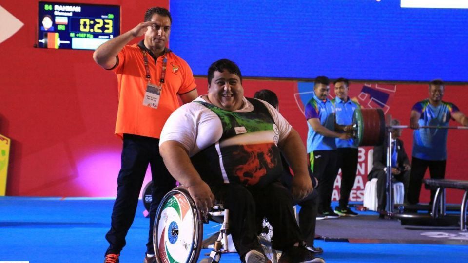 رکوردشکنی سیامند رحمان و مدال‌آوری نمایندگان دسته 107+ ایران