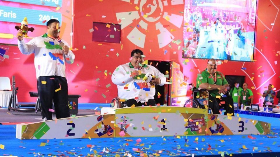 رکوردشکنی سیامند رحمان و مدال‌آوری نمایندگان دسته 107+ ایران