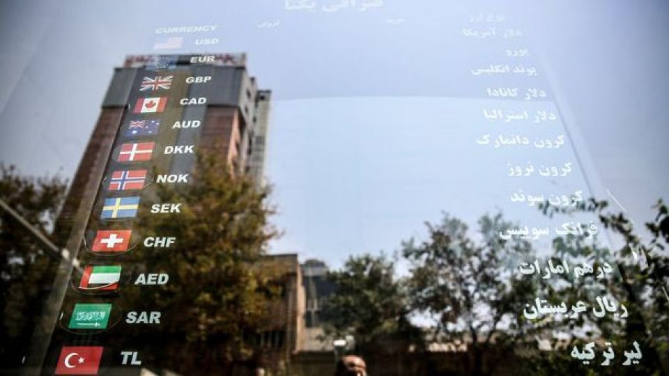 حال و هوای بازار ارز تهران؛ نرخ دلار در کانال ۱۳ هزار تومانی حال و هوای بازار ارز تهران؛ نرخ دلار در کانال ۱۳ هزار تومانی