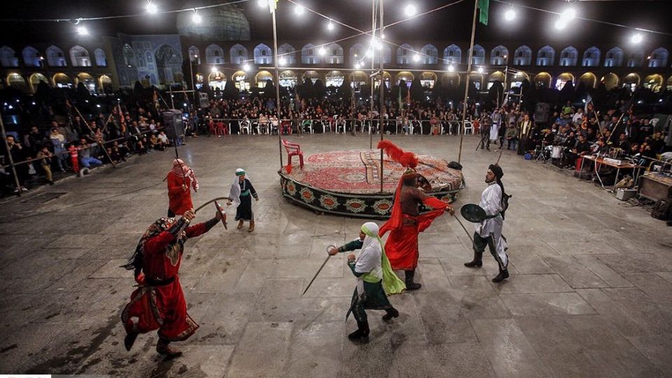 تعزیه حضرت مسلم(ع) در میدان نقش جهان
