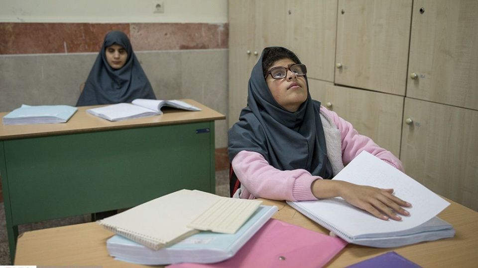 فرشتگان روشن ‎دل