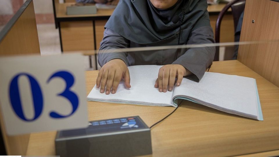 فرشتگان روشن ‎دل