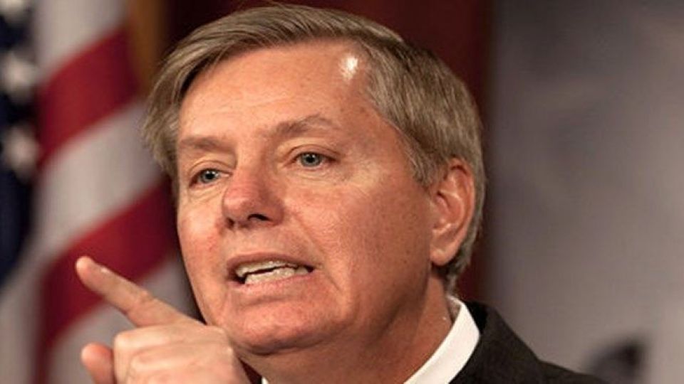 شوخی زشت سناتور آمریکایی: شاید دیانای من ایرانی باشد؛ وحشتناک است! شوخی زشت سناتور آمریکایی: شاید دیانای من ایرانی باشد؛ وحشتناک است!