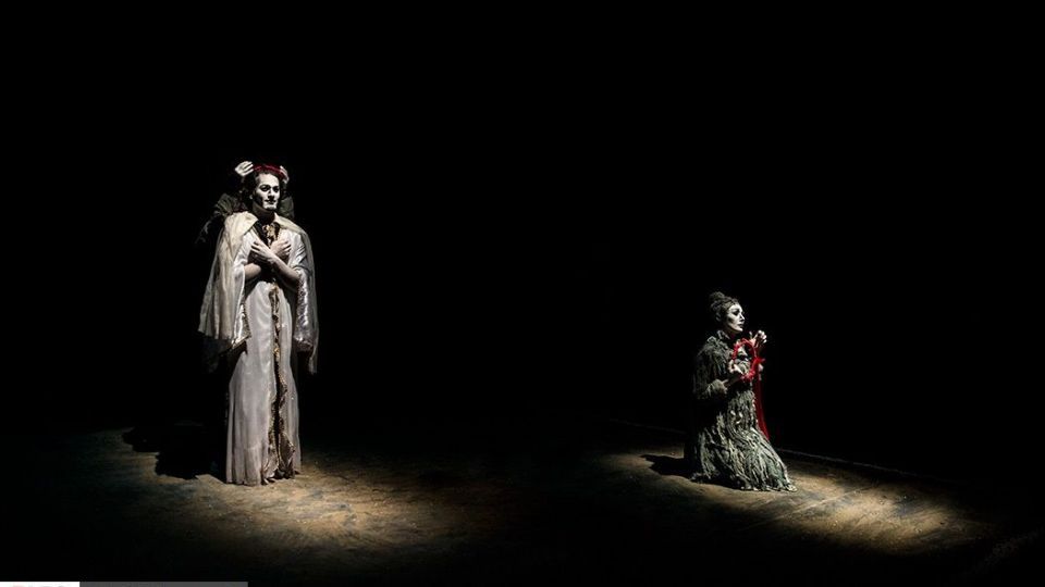 نمایش «مده‌آ» 