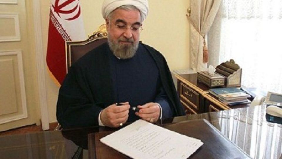 رئیس جمهور استعفای آخوندی و شریعتمداری را پذیرفت/ انتصاب سرپرست برای وزارتخانه های راه و شهرسازی و صمت رئیس جمهور استعفای آخوندی و شریعتمداری را پذیرفت/ انتصاب سرپرست برای وزارتخانه های راه و شهرسازی و صمت