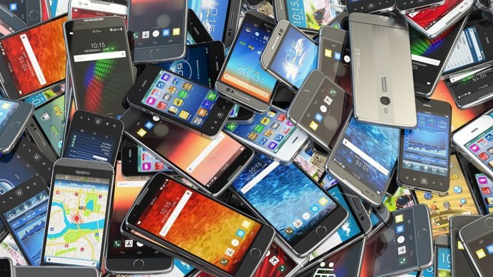 ۱۰ گوشی پرطرفدار هفته گذشته ۱۰ گوشی پرطرفدار هفته گذشته