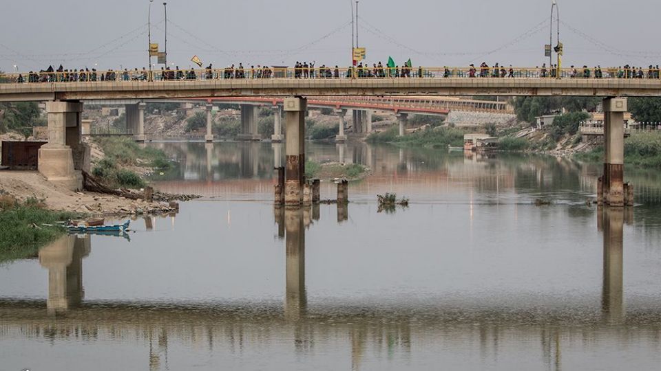 عزاداران زائرین اربعین حسینی در شهر سماوه