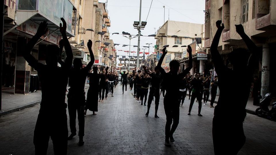 عزاداران زائرین اربعین حسینی در شهر سماوه