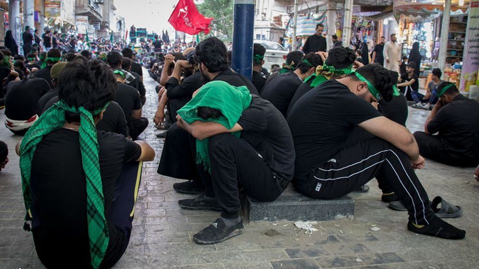 عزاداران زائرین اربعین حسینی در شهر سماوه