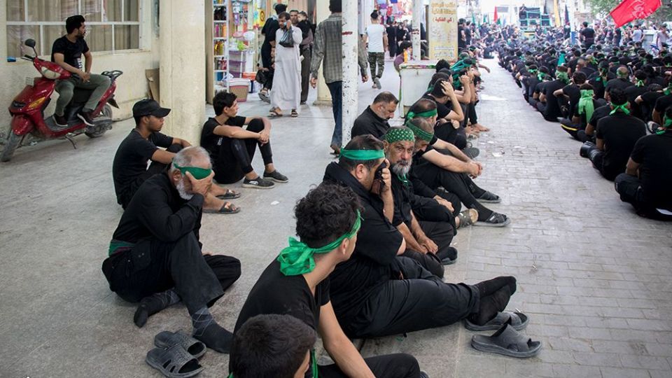 عزاداران زائرین اربعین حسینی در شهر سماوه