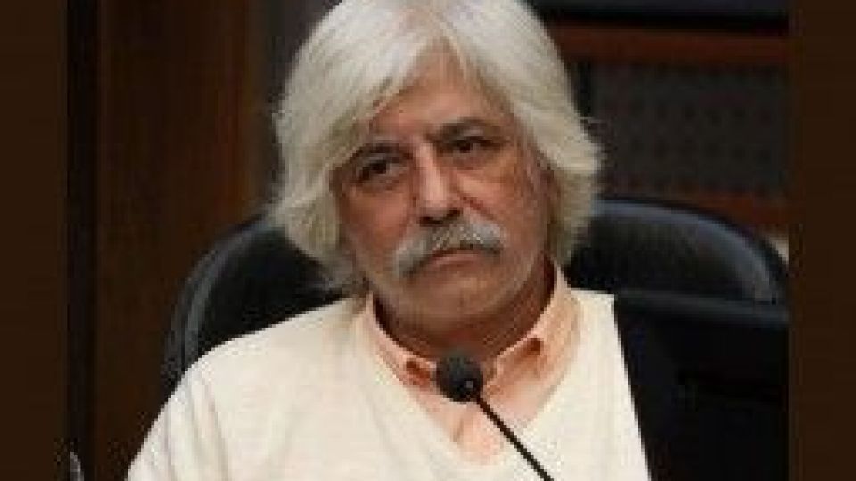 سیدمهدی شجاعی: در کشور ما فرهنگ برای کسی موضوعیت ندارد سیدمهدی شجاعی: در کشور ما فرهنگ برای کسی موضوعیت ندارد