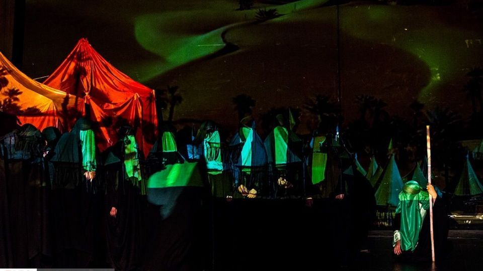 نمایش آئینی «ظهر روز دهم» 