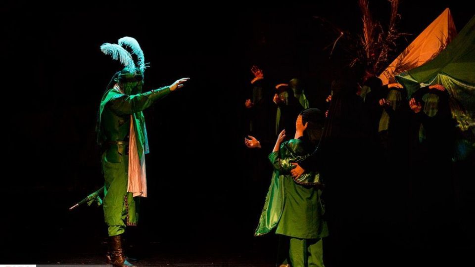 نمایش آئینی «ظهر روز دهم» 