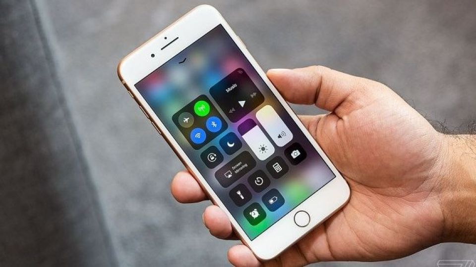 قابلیت آپدیت جدید «ای او اس» قابلیت آپدیت جدید «ای او اس»