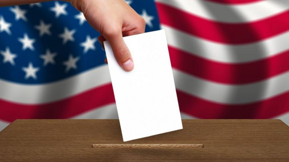 نتایج اولیه انتخابات میاندورهای آمریکا: حزب دموکرات اکثریت مجلس نمایندگان آمریکا را در دست گرفت/ جمهوری خواهان اکثریت سنا را حفظ کردند نتایج اولیه انتخابات میاندورهای آمریکا: حزب دموکرات اکثریت مجلس نمایندگان آمریکا را در دست گرفت/ جمهوری خواهان اکثریت سنا را حفظ کردند