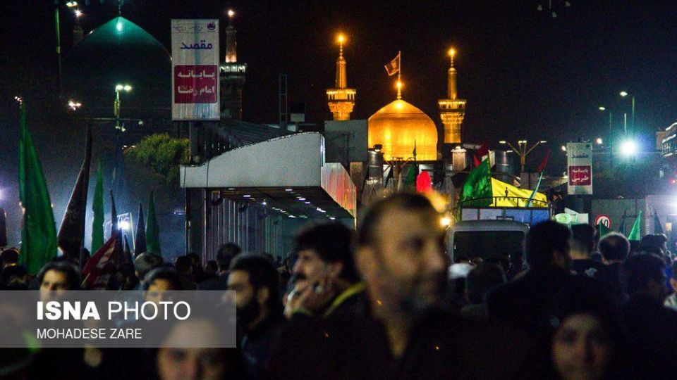 حال و هوای مشهد در شبهای عزاداری پایان ماه صفر