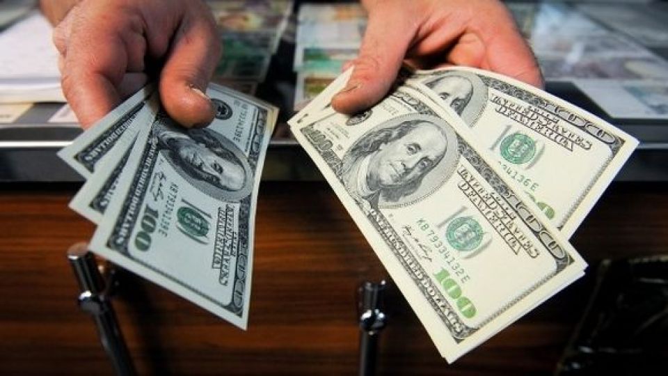 قیمت امروز خرید دلار در بانکها قیمت امروز خرید دلار در بانکها