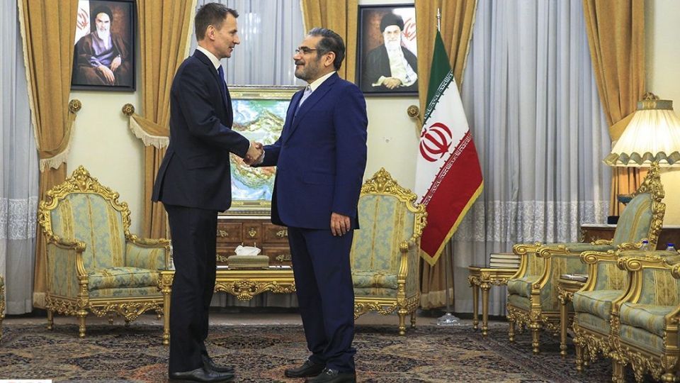 دیدار وزیر خارجه انگلیس و دبیر شورای عالی امنیت ملی