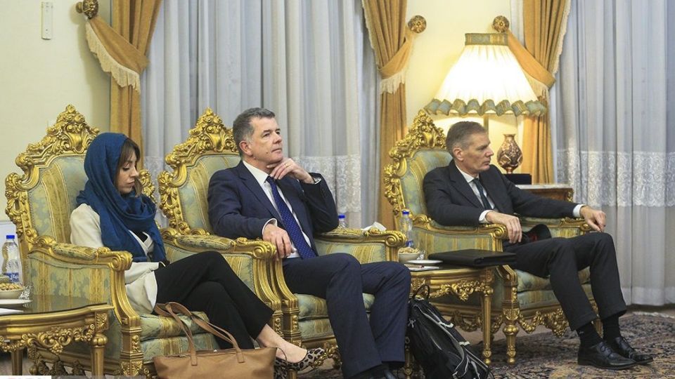 دیدار وزیر خارجه انگلیس و دبیر شورای عالی امنیت ملی