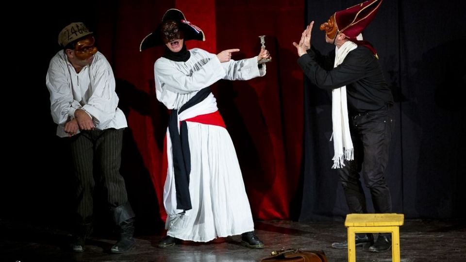 جشنواره بین‌المللی تئاتر کودک و نوجوان