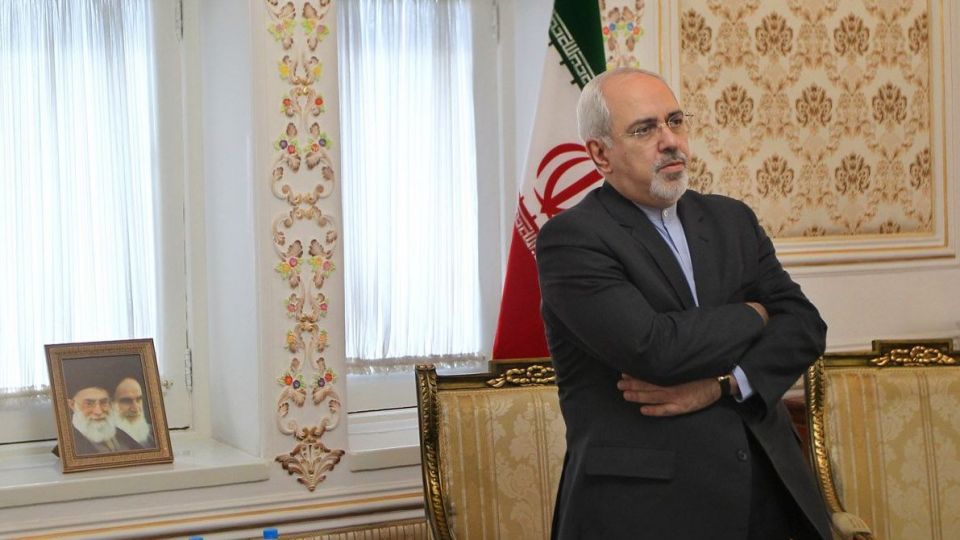 آقای ظریف! آیا این توجیهات دم دستی را باید به عنوان عذرخواهی بپذیریم؟/ مقایسه ای ساده بین شما و امیر کبیر آقای ظریف! آیا این توجیهات دم دستی را باید به عنوان عذرخواهی بپذیریم؟/ مقایسه ای ساده بین شما و امیر کبیر